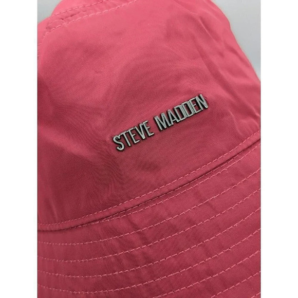 NWT Steve Madden Women's Bucket Hat (MSRP $36) - Picture 2 of 4